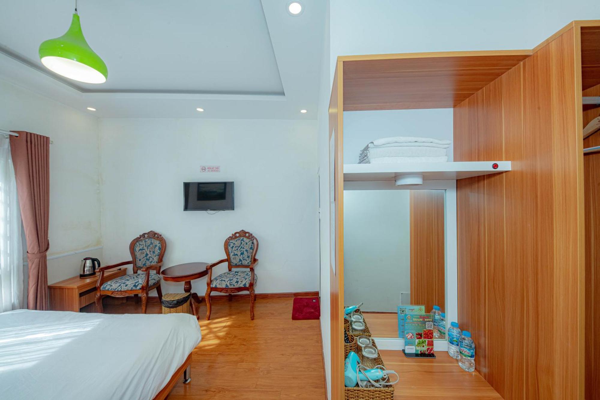 Thanh Anh 2 Hotel - Gan Cho Dem דה לאט מראה חיצוני תמונה