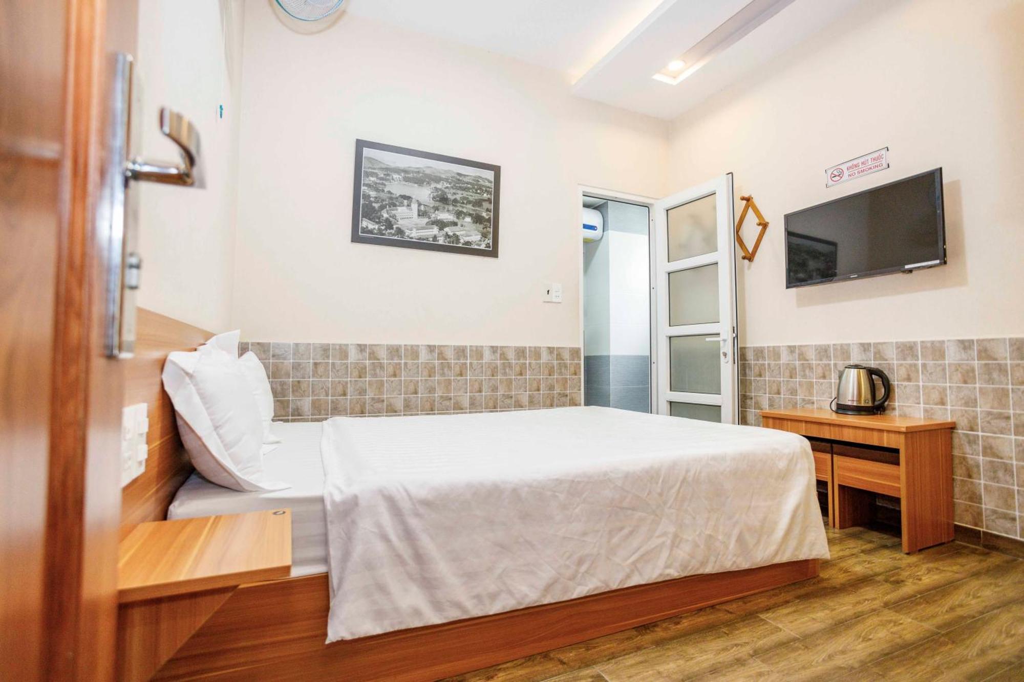 Thanh Anh 2 Hotel - Gan Cho Dem דה לאט מראה חיצוני תמונה